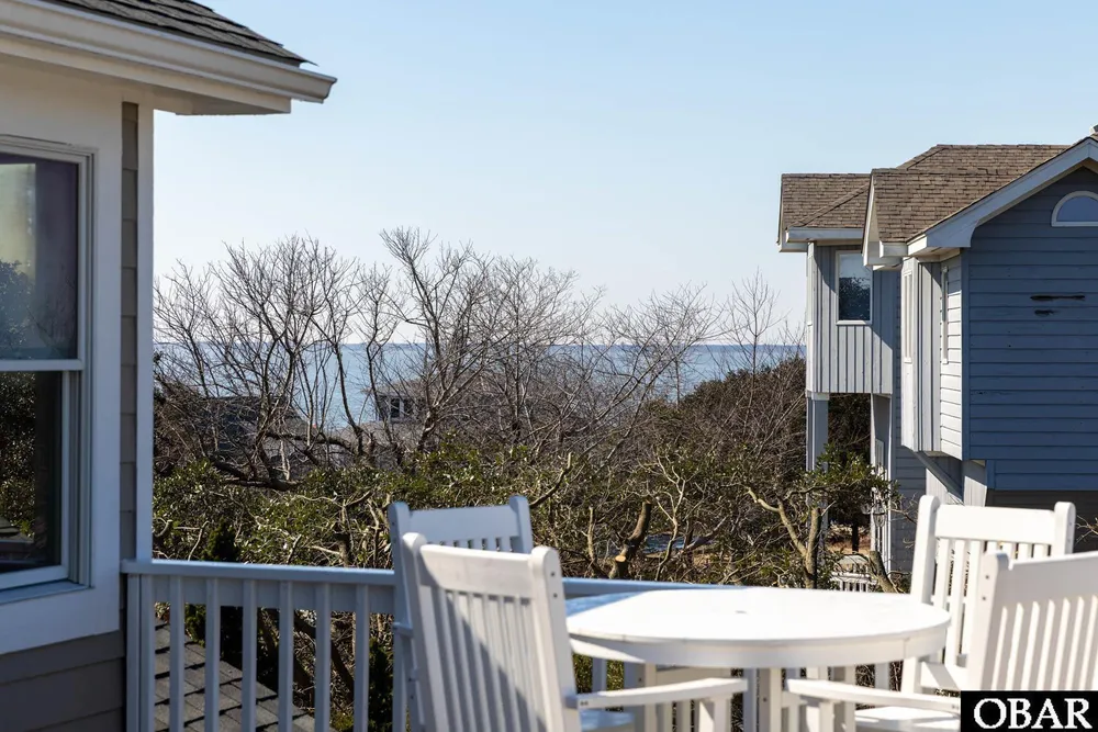 100 Canvasback Dr, Duck, NC 27949
