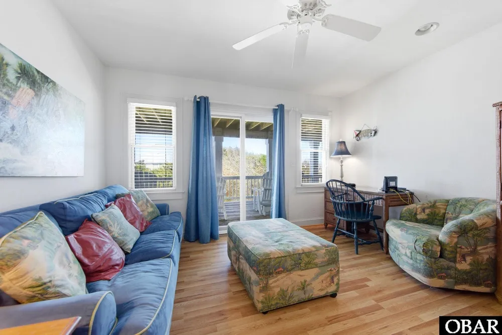 100 Canvasback Dr, Duck, NC 27949