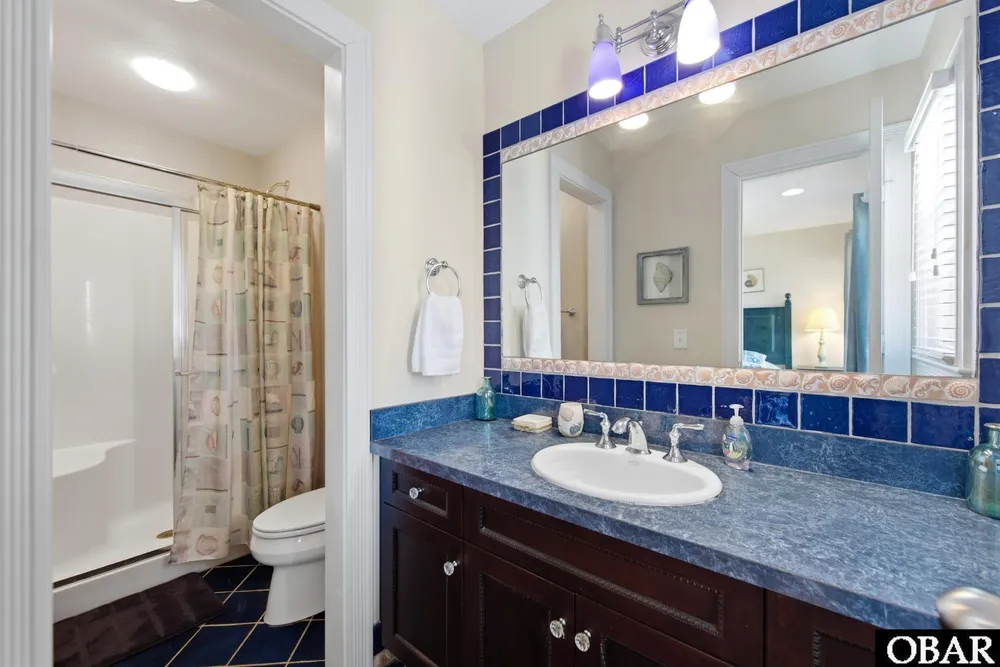 100 Canvasback Dr, Duck, NC 27949