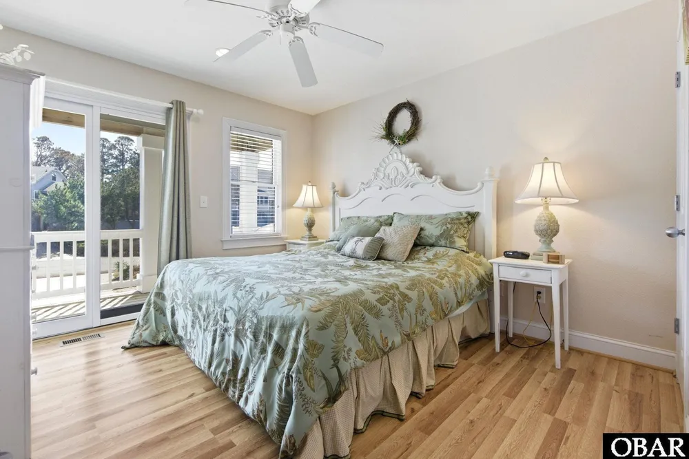 100 Canvasback Dr, Duck, NC 27949