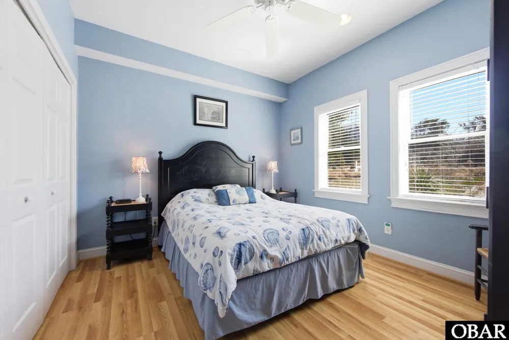 100 Canvasback Dr, Duck, NC 27949