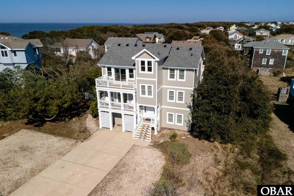 100 Canvasback Dr, Duck, NC 27949