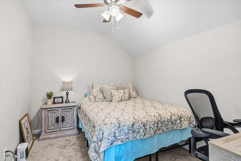 1908 Fairfield Dr, Dalton, GA 30720