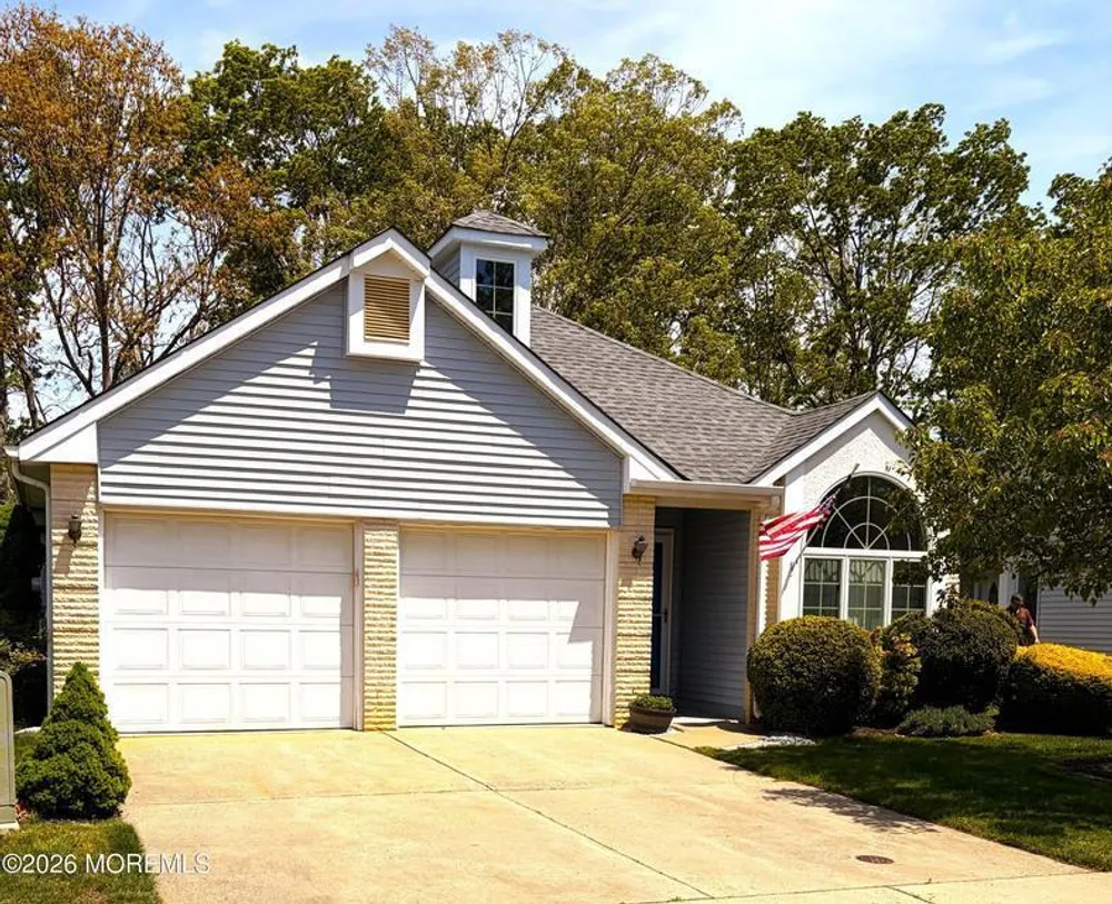 2313 Coral Leaf Rd, Toms River, NJ 08755