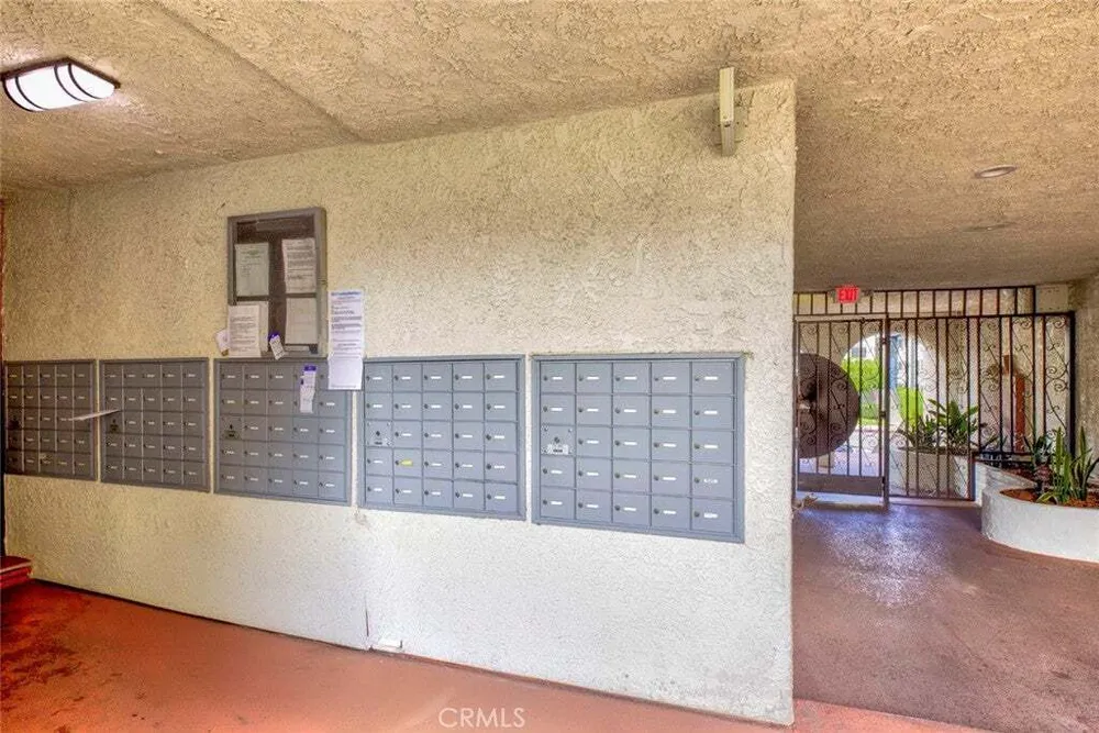 5334 Lindley Ave, Encino, CA 91316