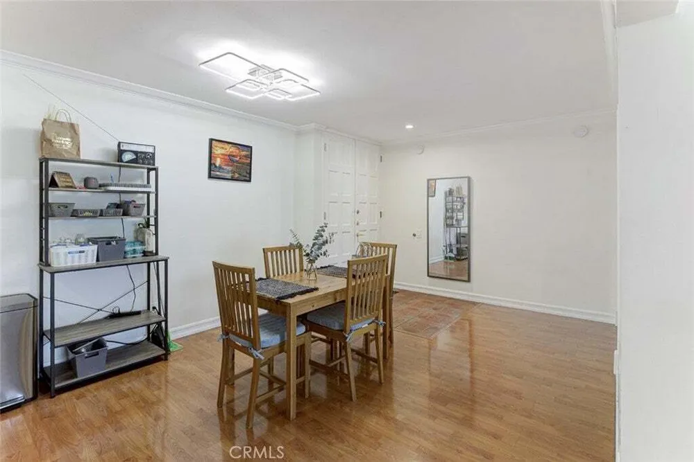 5334 Lindley Ave, Encino, CA 91316