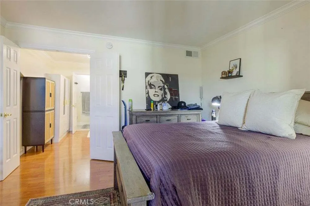 5334 Lindley Ave, Encino, CA 91316
