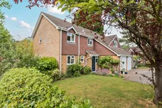 Stonehill Road, Headley Down, GU35 photo 1