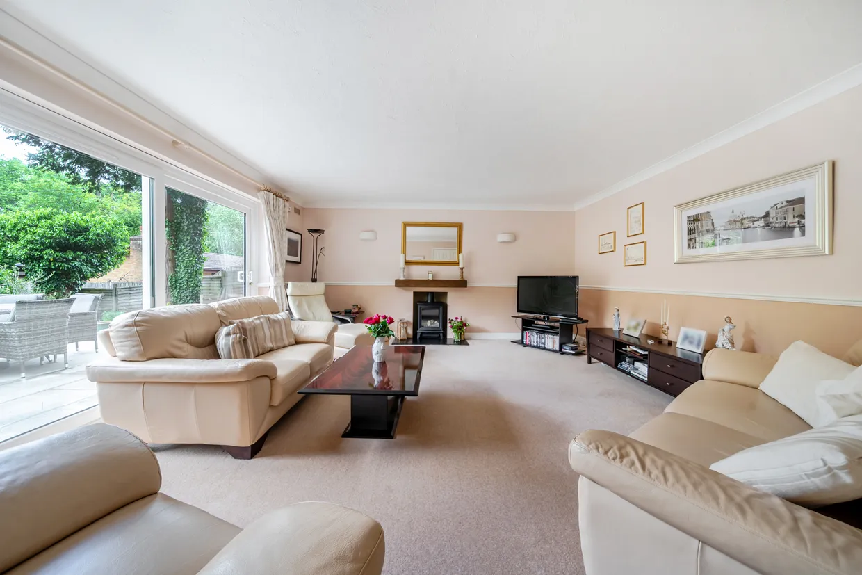 Stonehill Road, Headley Down, GU35 photo 4