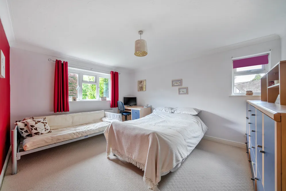 Stonehill Road, Headley Down, GU35 photo 9