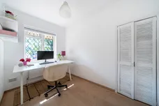 Station Approach, Esher, KT10 photo 12