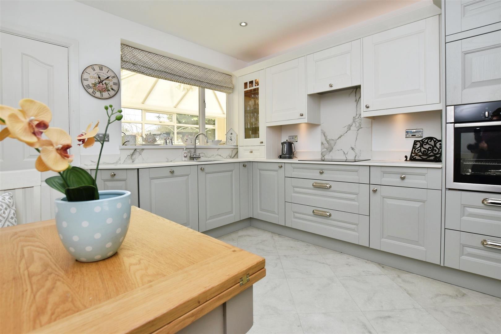 2 Chestnut Avenue, Hedon Image 9