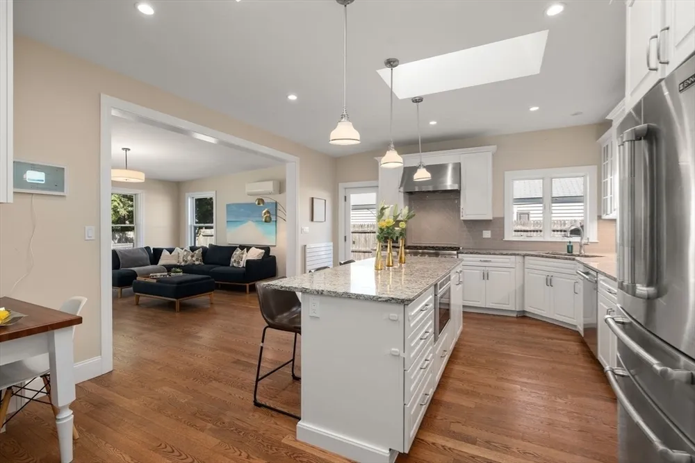 16 Fredette Rd, Newton, MA 02459