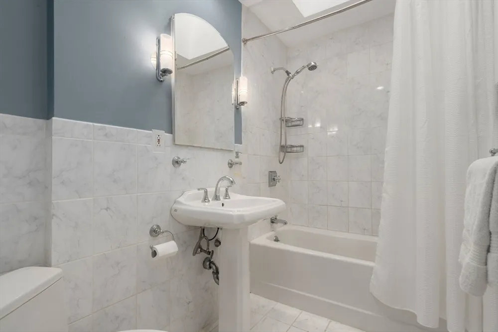 16 Fredette Rd, Newton, MA 02459