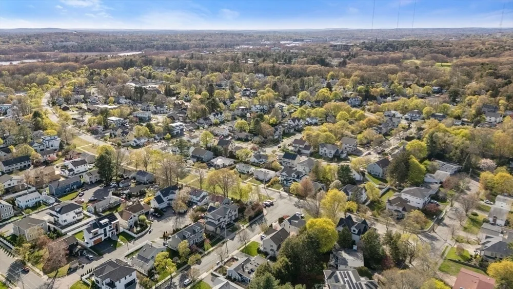 16 Fredette Rd, Newton, MA 02459