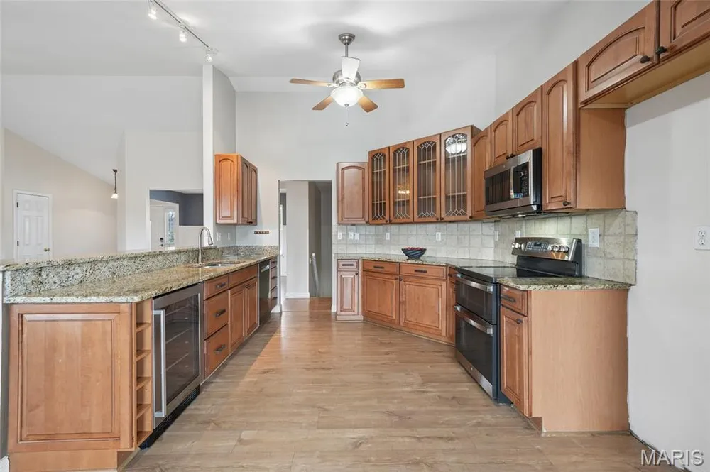 158 Royalwood Place Ct, Lake St Louis, MO 63367
