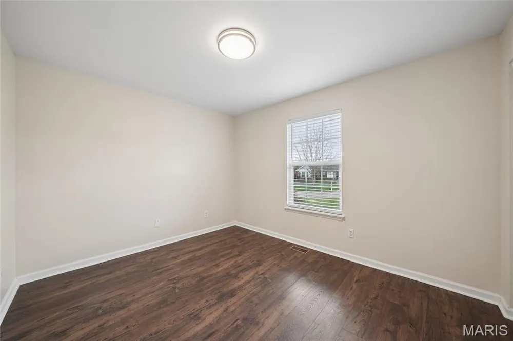 158 Royalwood Place Ct, Lake St Louis, MO 63367