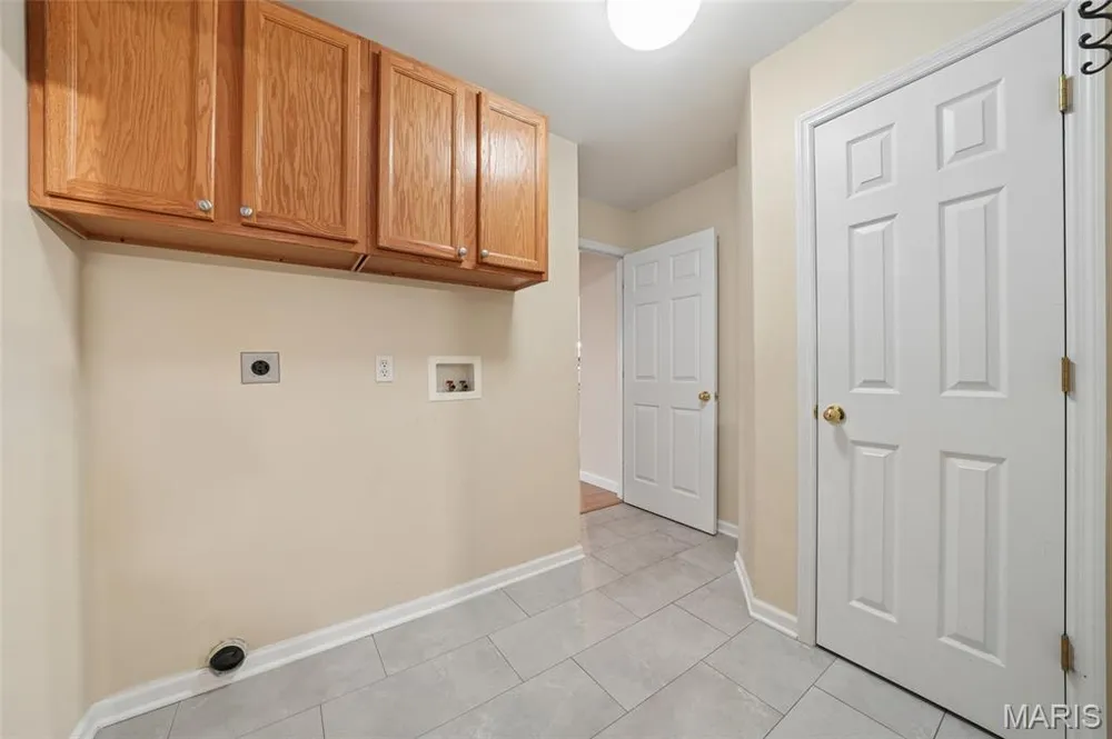 158 Royalwood Place Ct, Lake St Louis, MO 63367