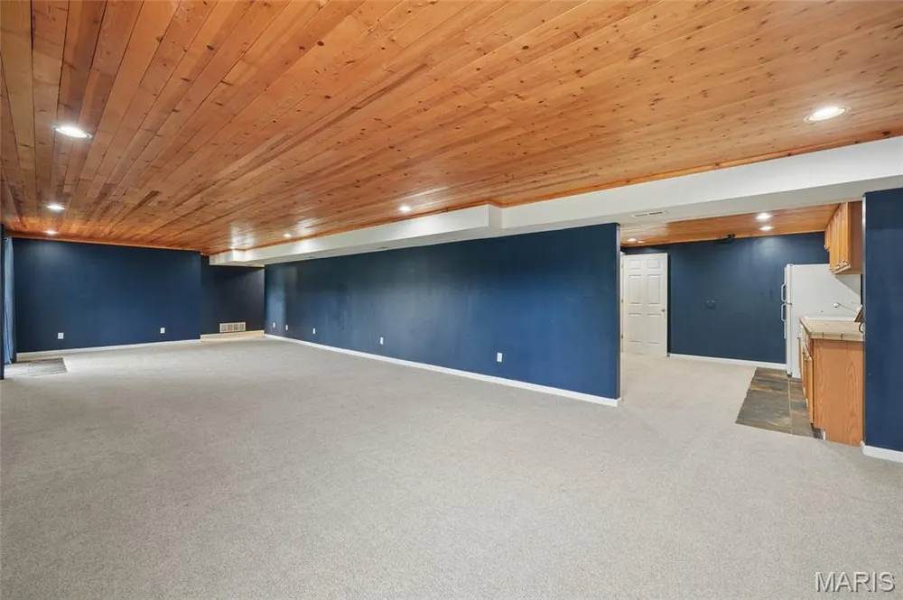 158 Royalwood Place Ct, Lake St Louis, MO 63367