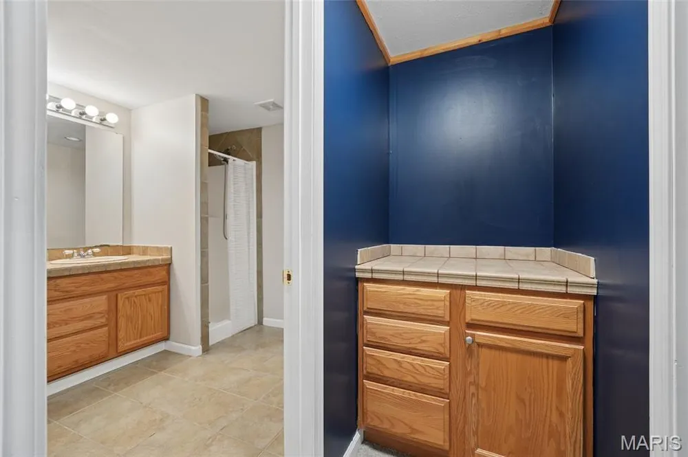 158 Royalwood Place Ct, Lake St Louis, MO 63367