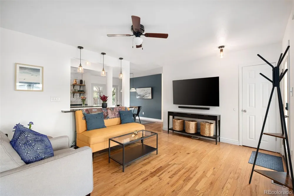 9565 W 52nd Ave, Arvada, CO 80002
