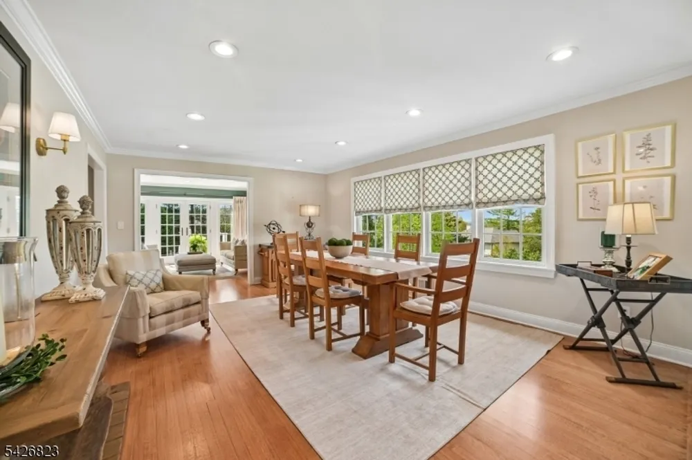 3 Glenmere Dr, Chatham, NJ 07928