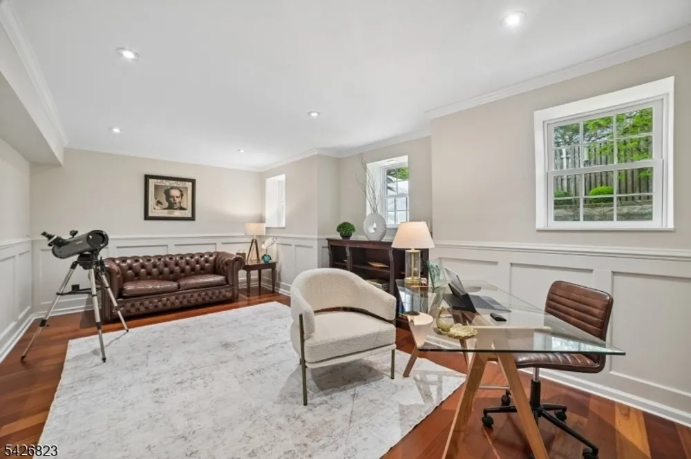 3 Glenmere Dr, Chatham, NJ 07928