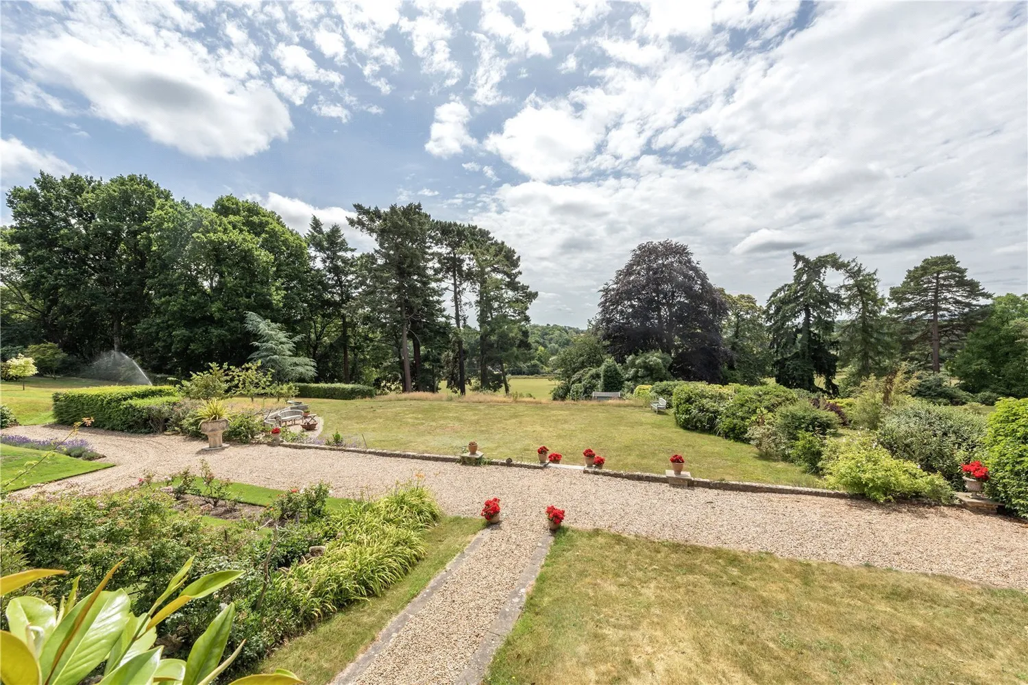 Sandy Lane, Betchworth, RH3 photo 6