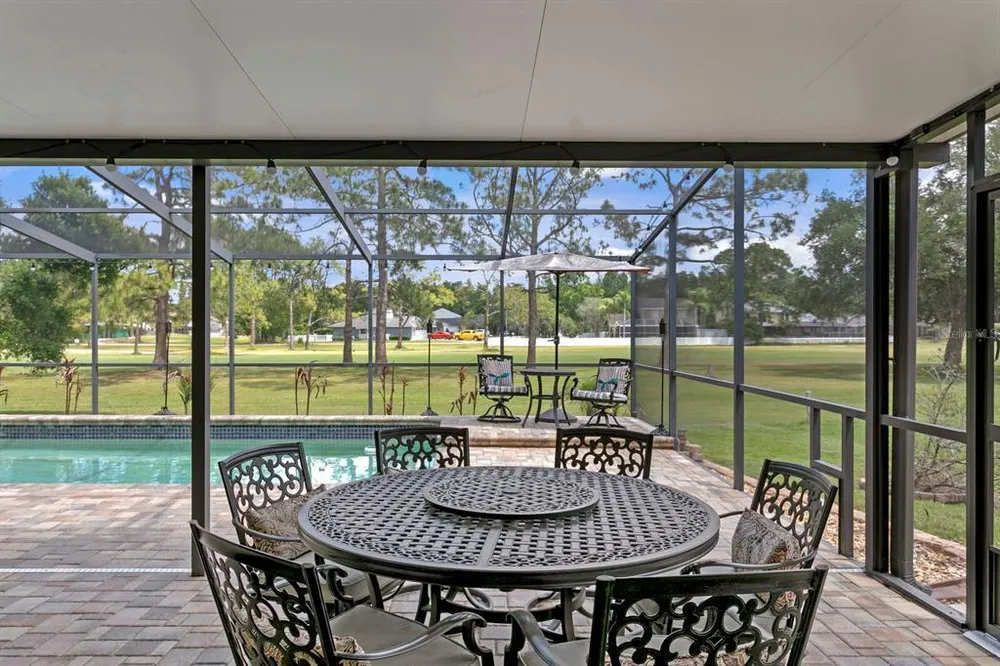 16701 E Course Dr, Tampa, FL 33624