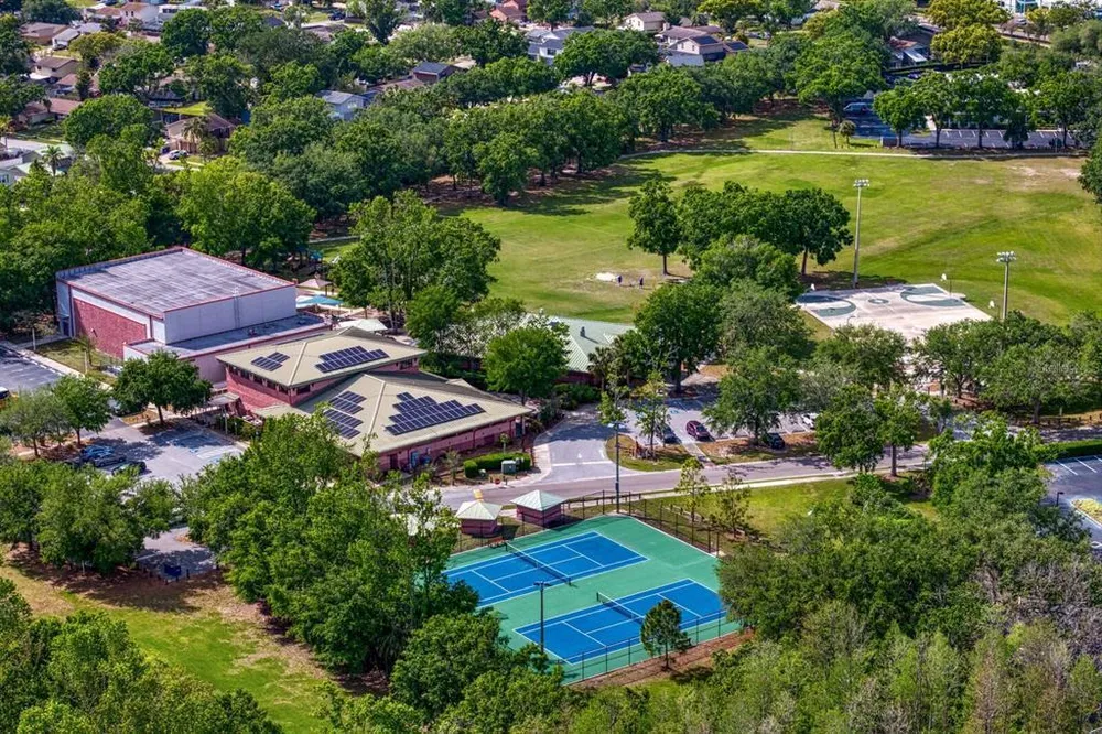 16701 E Course Dr, Tampa, FL 33624