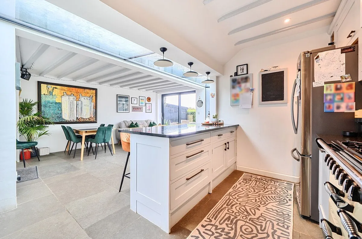 School Cottage, West Alvington