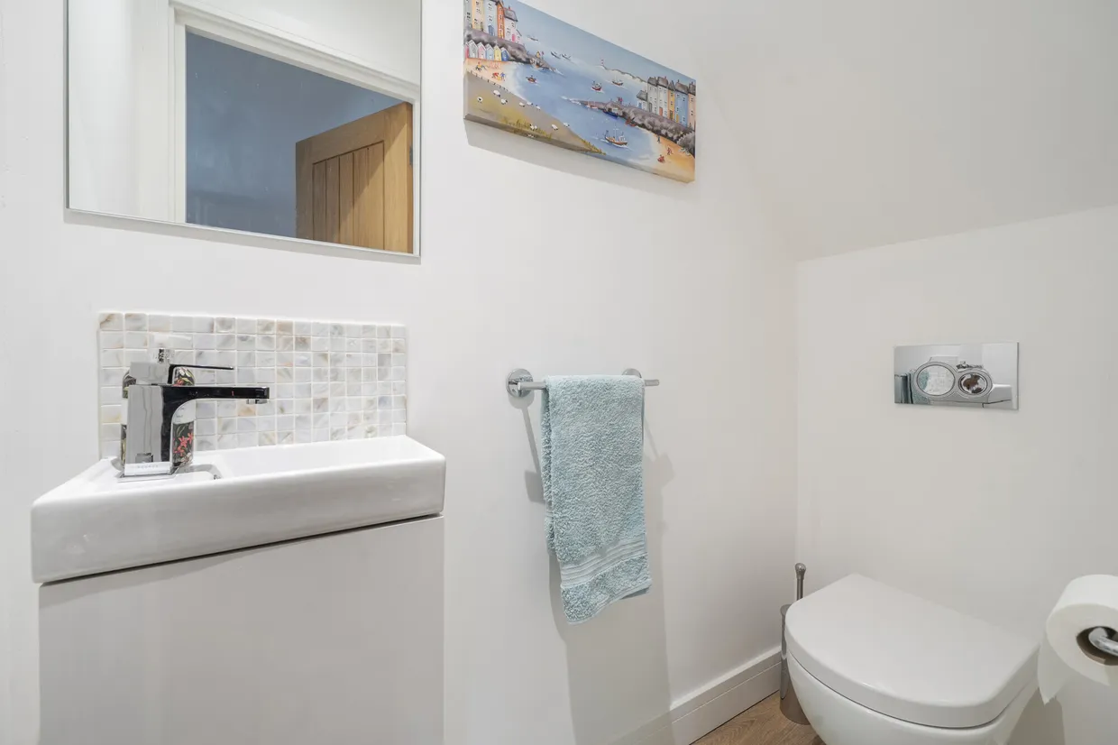 Westrip, Stroud, GL6 photo 9