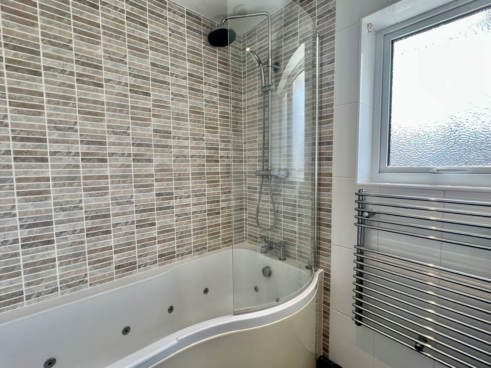 Spencer Avenue, Taunton - NO onward chain! Image 12