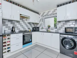 Kelbrook Close, Leicester thumb 2