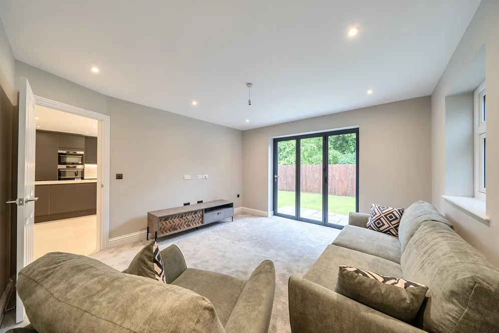 Hempstead Road, Watford, WD17 photo 9
