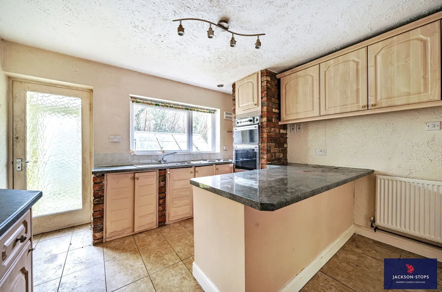 Werth Drive, Aspley Heath, MK17 photo 7