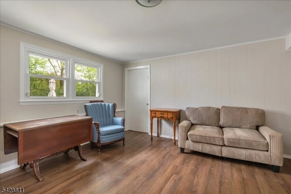 1075 Charles St, Mountainside, NJ 07092