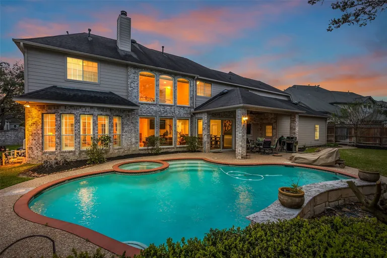 13714 Fir Glen Ln, Cypress, TX 77429