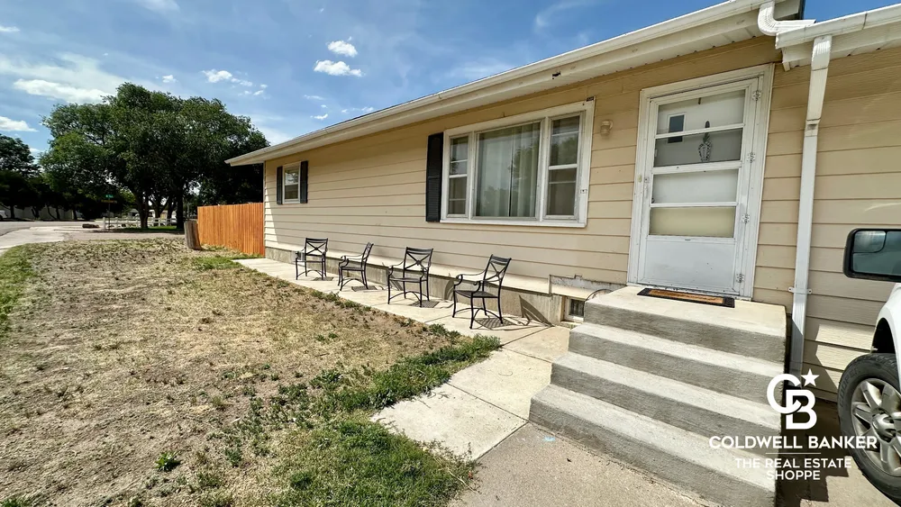 109 W Johnson St, Garden City, KS 67846