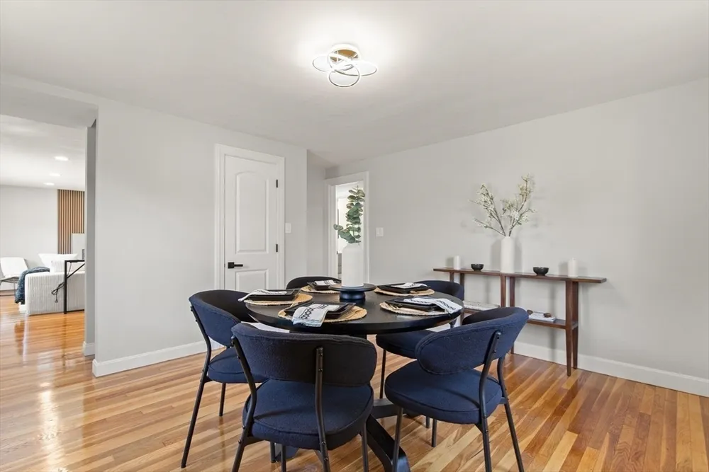 1049 Pleasant St, Canton, MA 02021