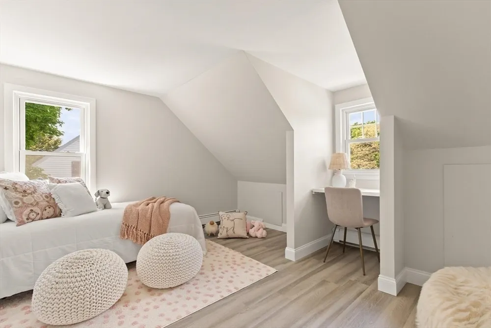 1049 Pleasant St, Canton, MA 02021