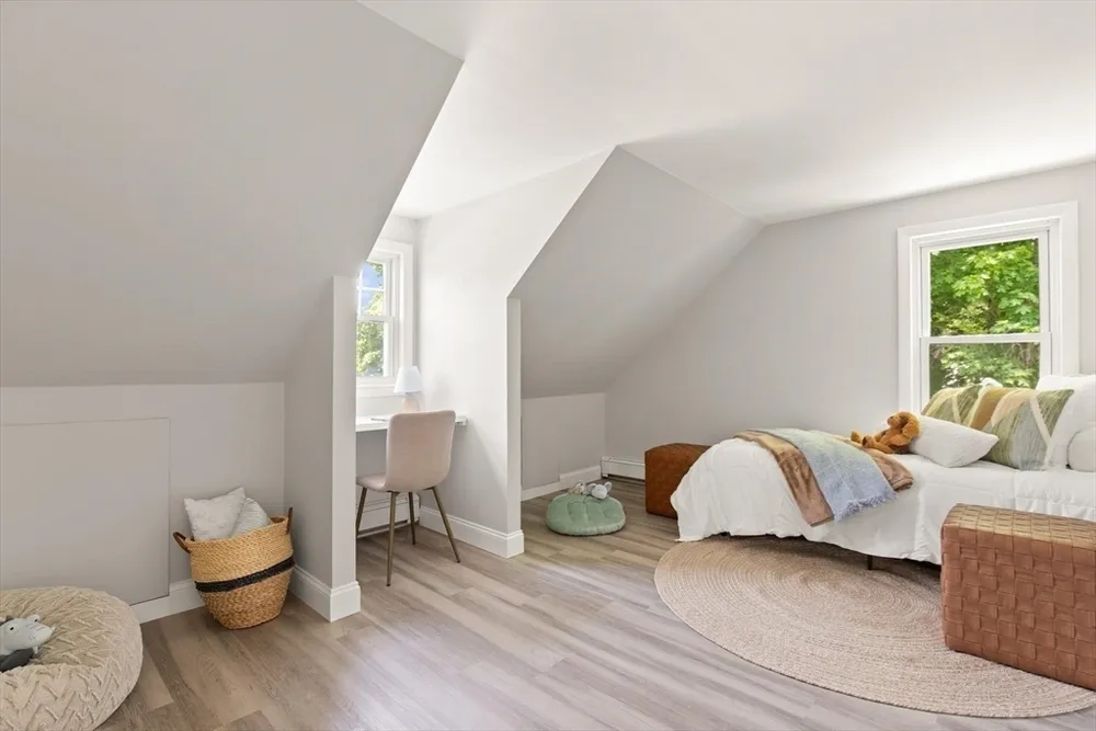 1049 Pleasant St, Canton, MA 02021