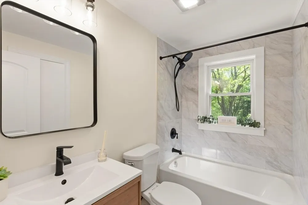 1049 Pleasant St, Canton, MA 02021