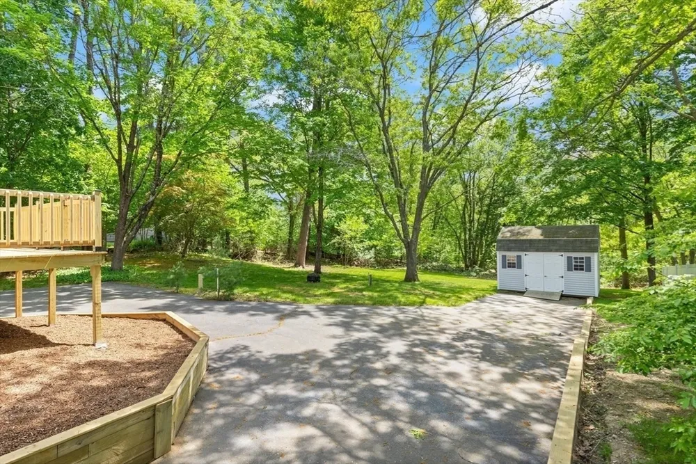 1049 Pleasant St, Canton, MA 02021