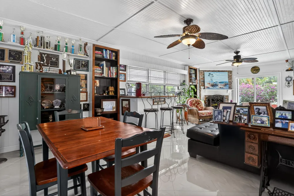 1931 NE 27th St, Lighthouse Point, FL 33064