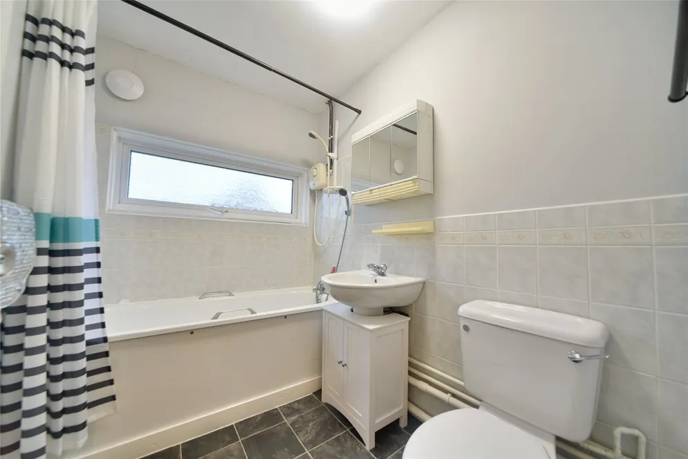 Property carousel item 11