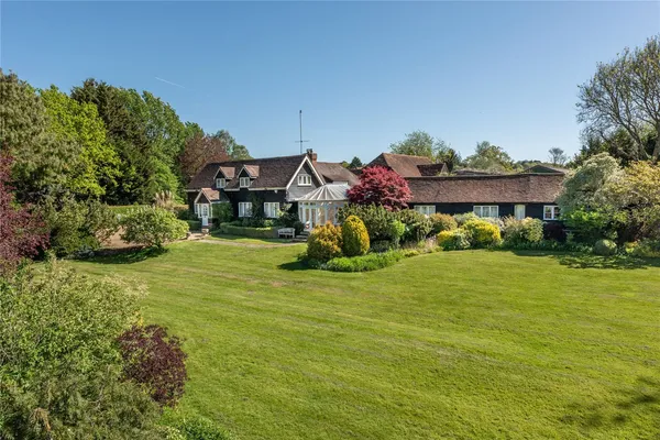 Home Farm, Coldharbour Lane, RH4 photo 2
