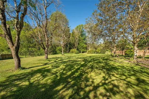 Home Farm, Coldharbour Lane, RH4 photo 5