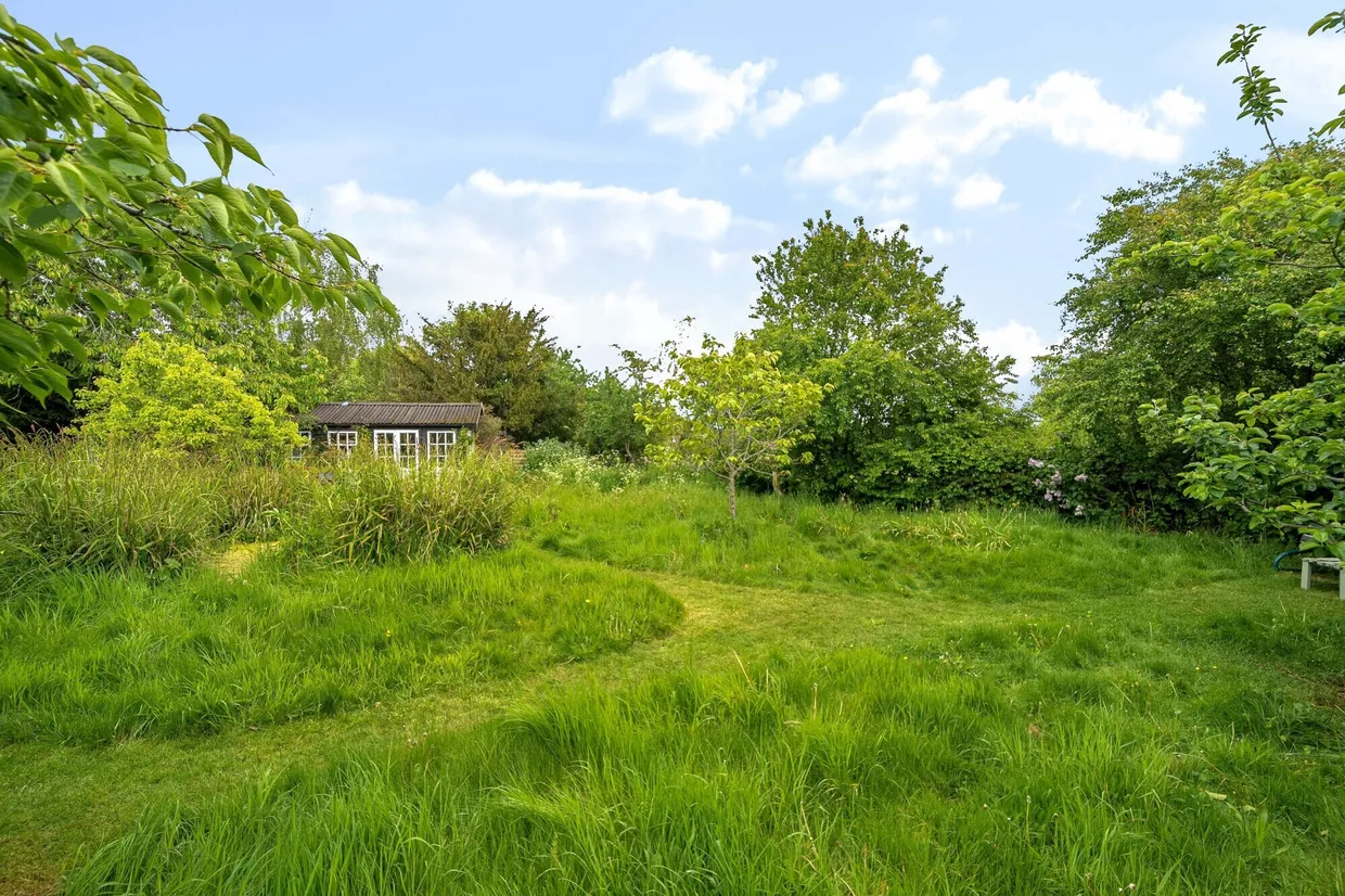 West Lane, Bledlow, HP27 photo 6