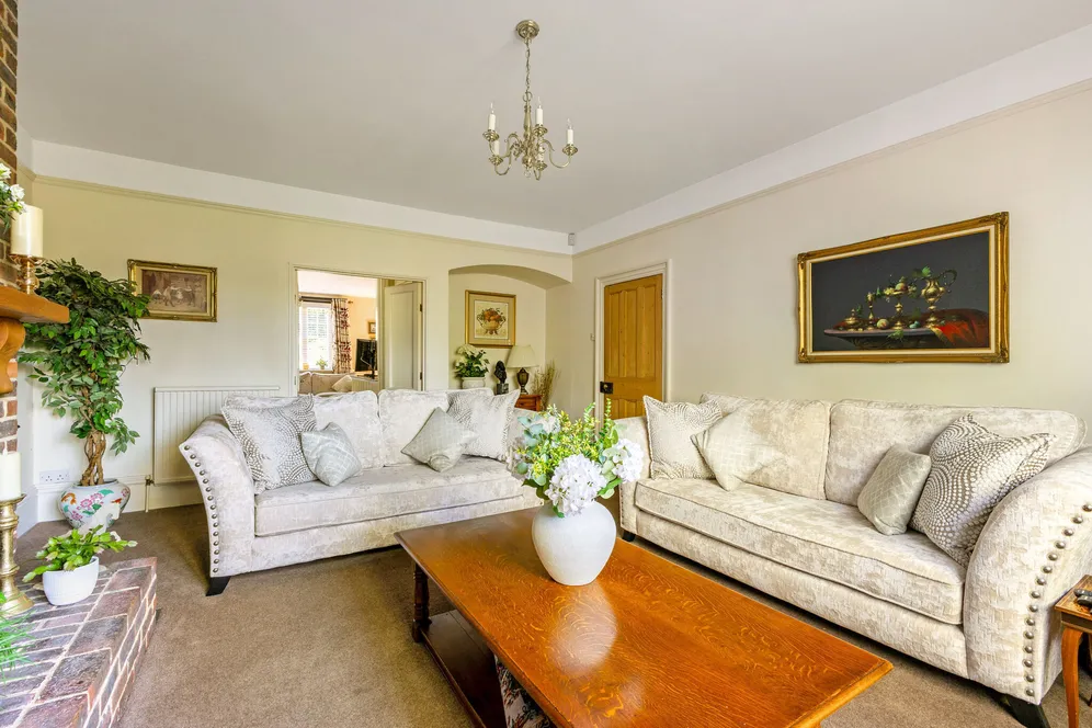 Oxted Road, Godstone, RH9 photo 5